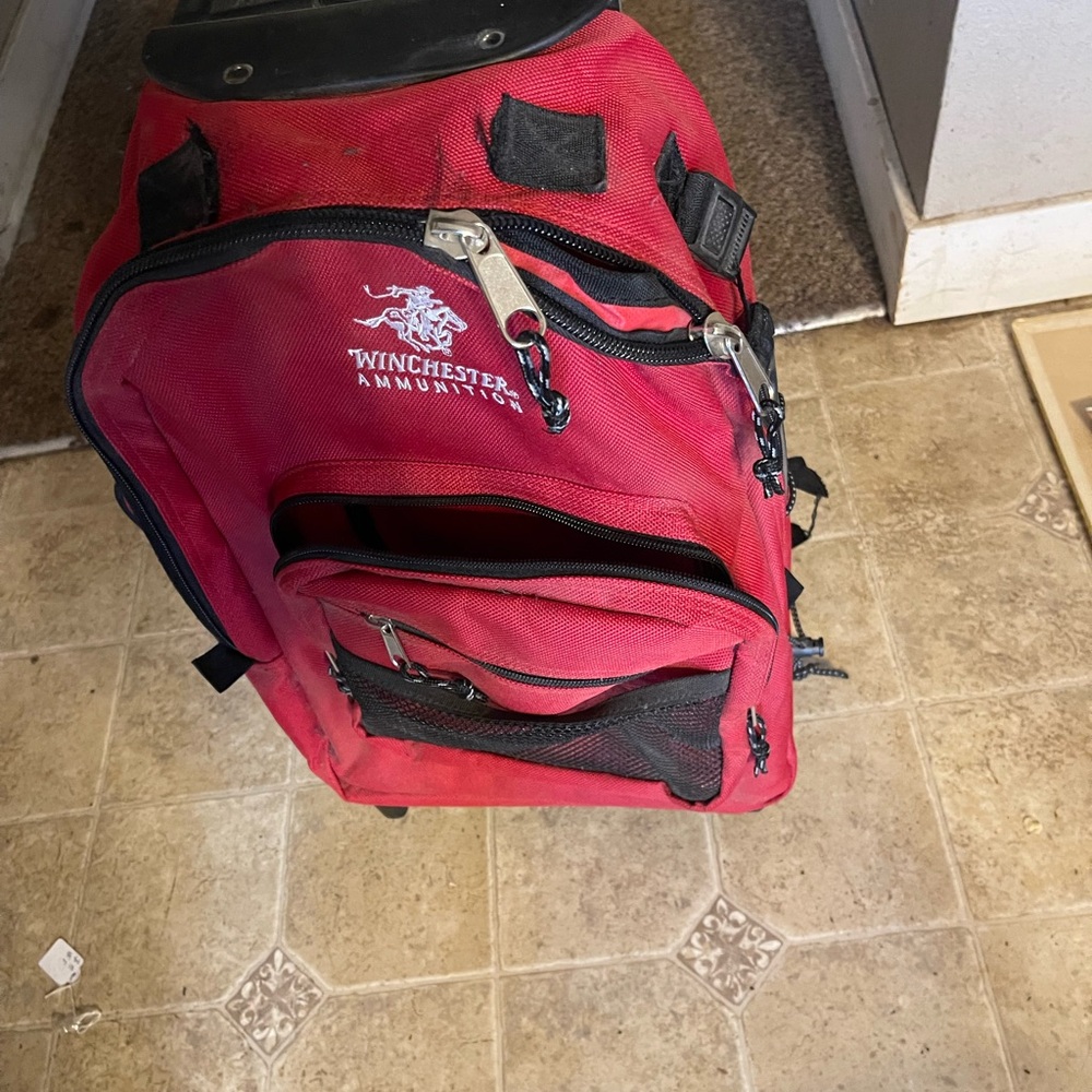 Winchester backpack with wheels